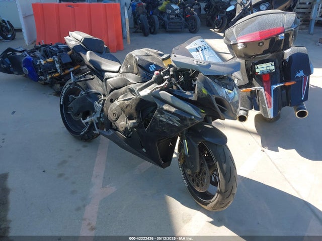 2014 SUZUKI GSX 