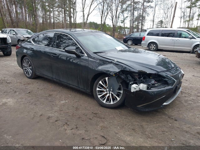 2020 LEXUS ES 