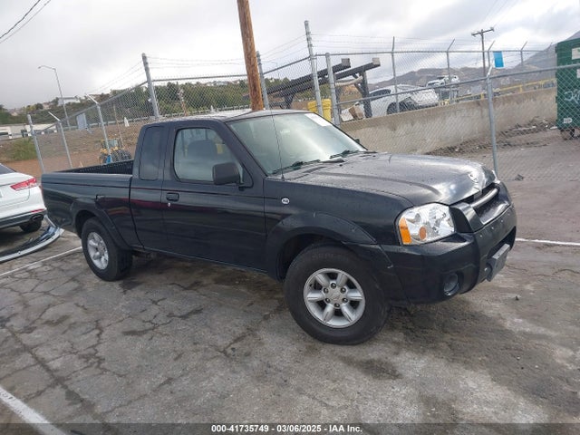 2002 NISSAN FRONTIER XE