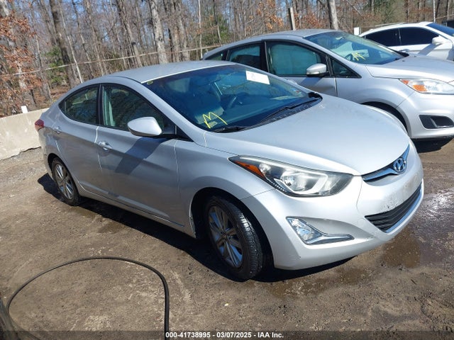 2014 HYUNDAI ELANTRA SE