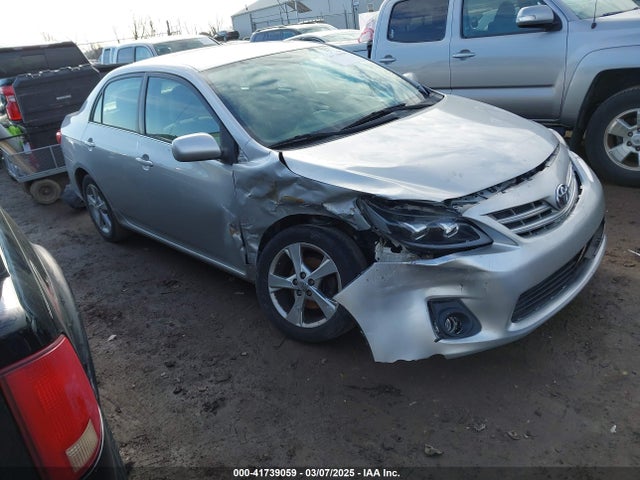 2013 TOYOTA COROLLA LE