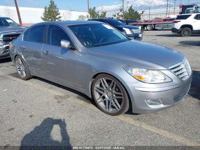 2011 HYUNDAI GENESIS 3.8