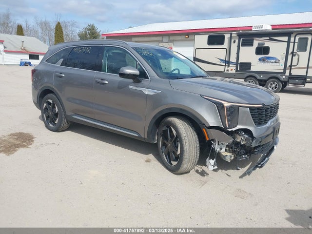 2025 KIA SORENTO EX