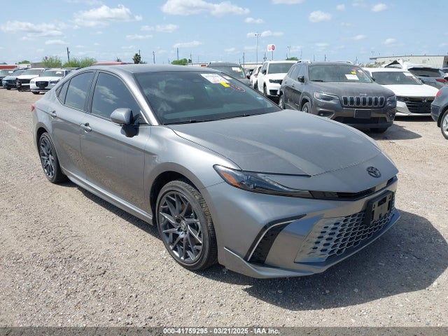 2025 TOYOTA CAMRY XSE