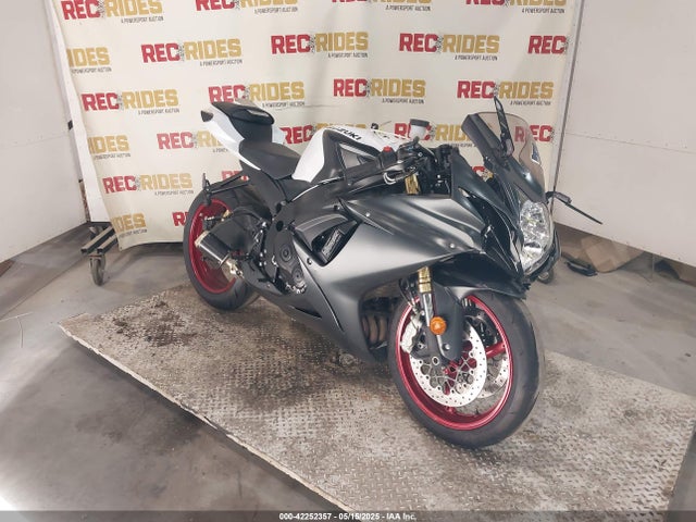2024 SUZUKI GSX 