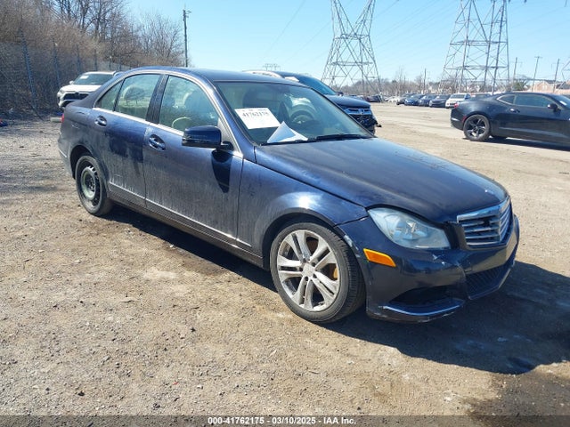 2014 MERCEDES-BENZ C LUXURY 4MATIC/SPORT 4MATIC