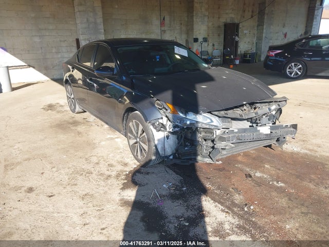 2021 NISSAN ALTIMA SV FWD