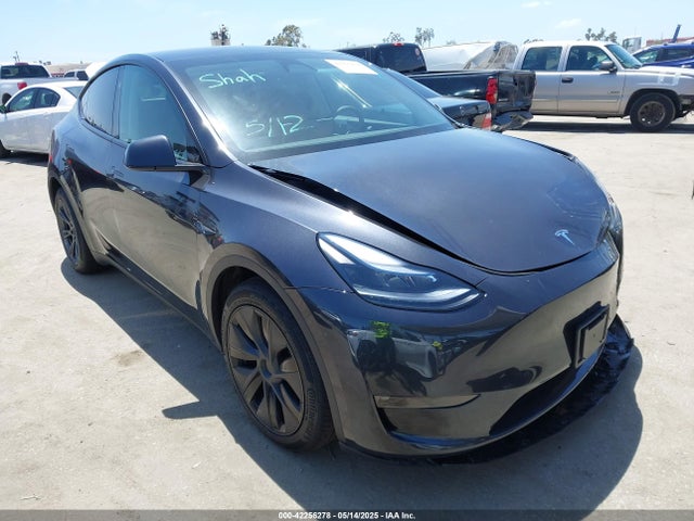2025 TESLA MODEL Y LONG RANGE DUAL MOTOR ALL-WHEEL DRIVE