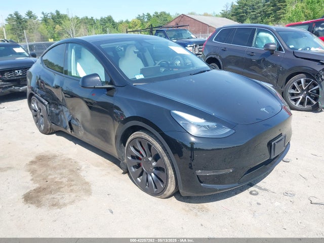 2025 TESLA MODEL Y PERFORMANCE DUAL MOTOR ALL-WHEEL DRIVE