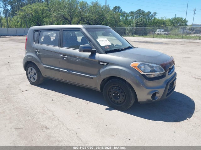 2013 KIA SOUL 