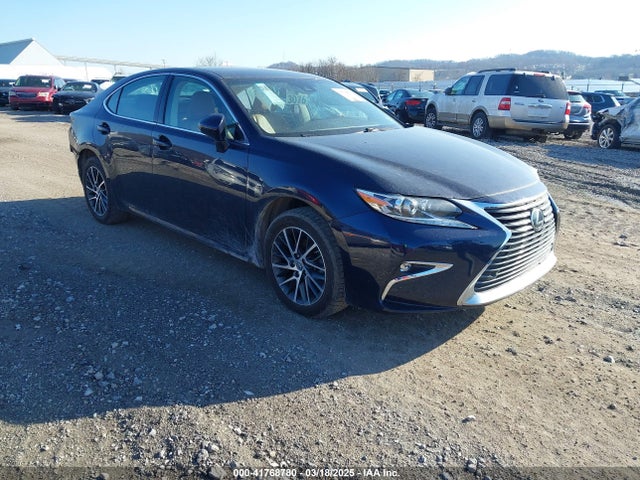 2017 LEXUS ES 