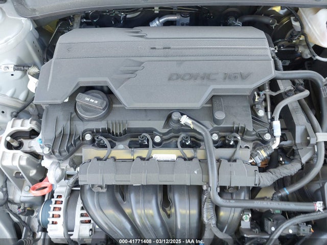 HYUNDAI ELANTRA SEL - 10