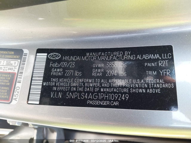 HYUNDAI ELANTRA SEL - 9