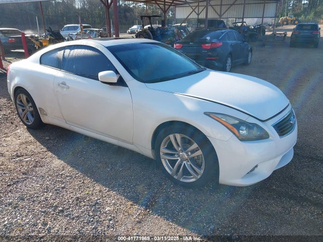 2009 INFINITI G37 JOURNEY