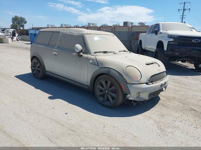 2010 MINI COOPER 