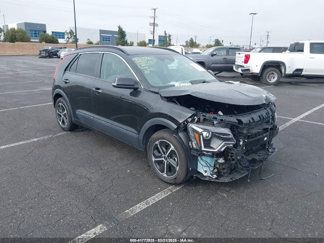 2023 KIA NIRO EX