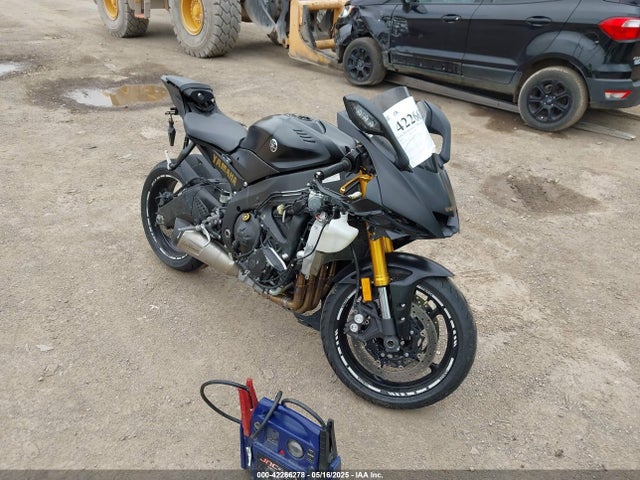 2017 YAMAHA YZF 