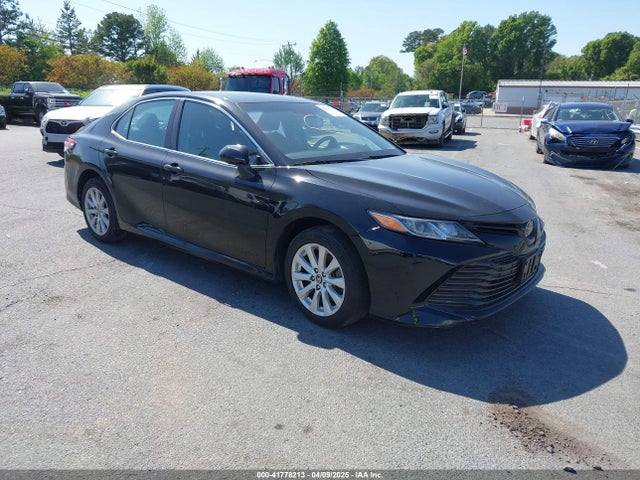 2018 TOYOTA CAMRY LE