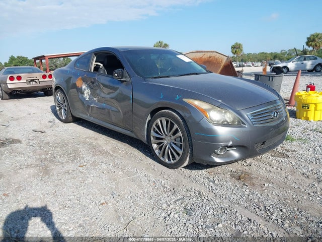 2012 INFINITI G37 JOURNEY