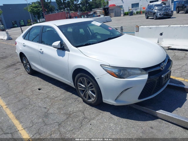 2017 TOYOTA CAMRY SE