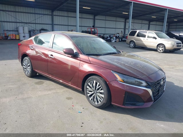 2023 NISSAN ALTIMA SV INTELLIGENT AWD