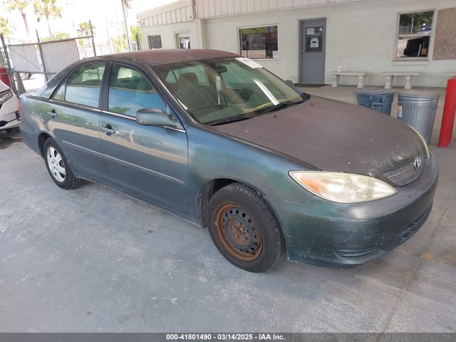 2002 TOYOTA CAMRY LE