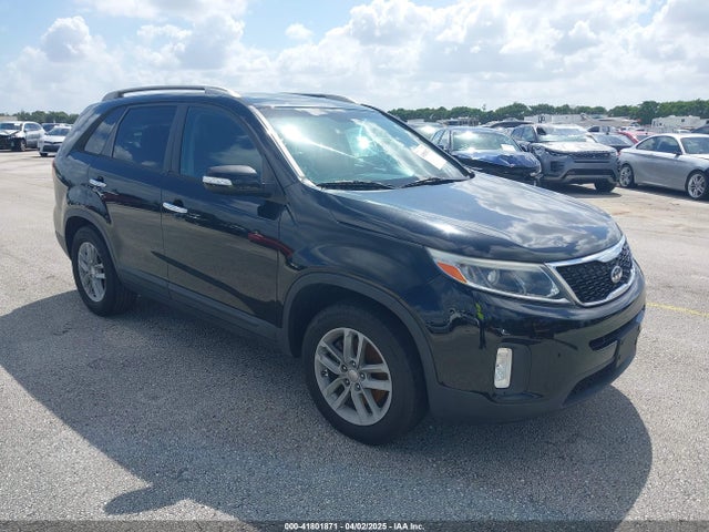 2015 KIA SORENTO LX