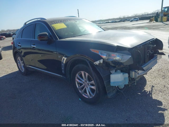 2014 INFINITI QX70 