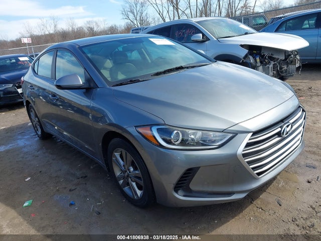 2017 HYUNDAI ELANTRA SE