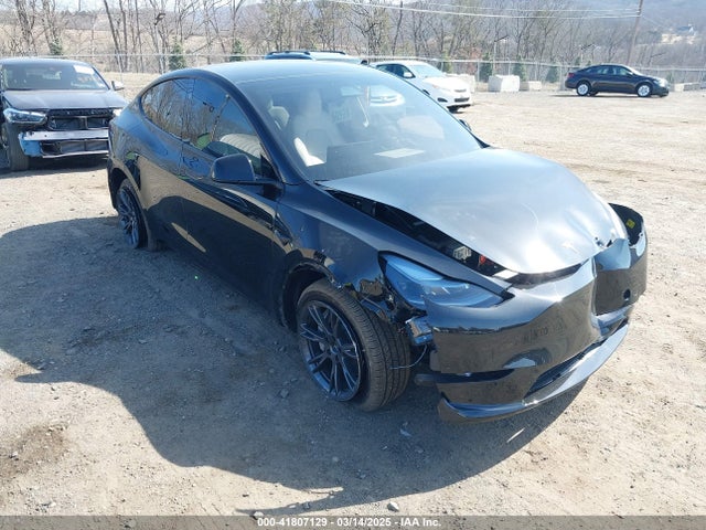 TESLA MODEL Y – zdjęcie z aukcji, lot #41807129