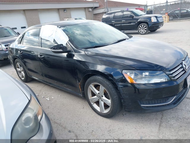 2012 VOLKSWAGEN PASSAT 2.5L SE