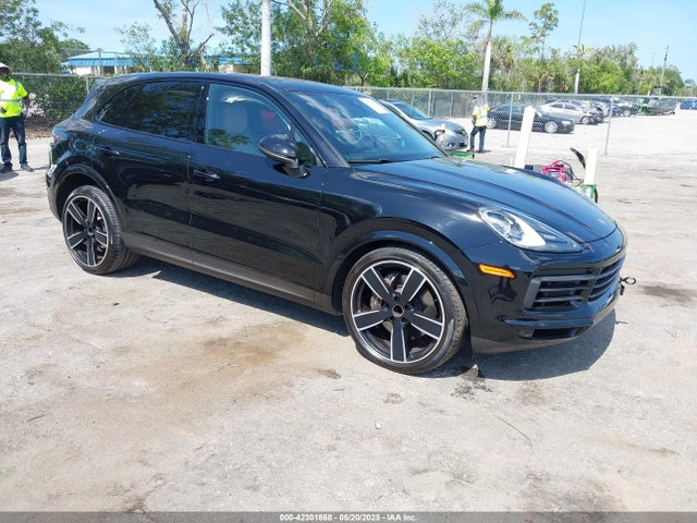 2023 PORSCHE CAYENNE PLATINUM EDITION