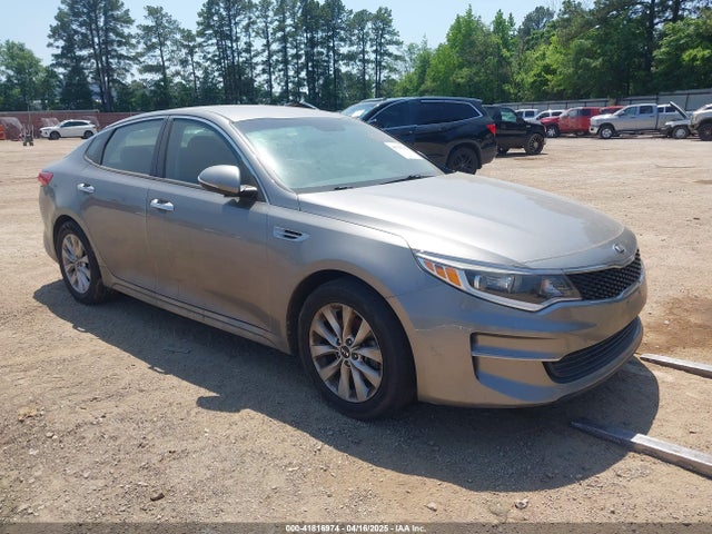 2017 KIA OPTIMA LX