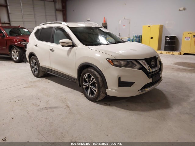 2020 NISSAN ROGUE SV FWD