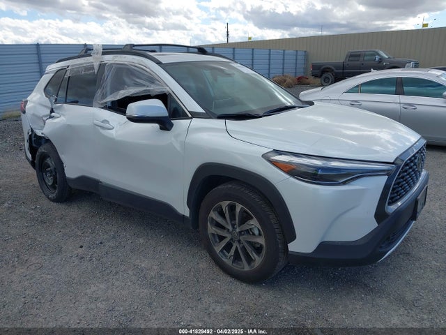 2023 TOYOTA COROLLA XLE