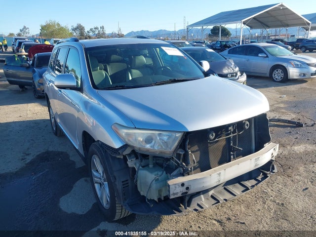 2013 TOYOTA HIGHLANDER LIMITED V6