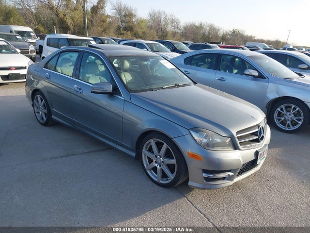 2014 MERCEDES-BENZ C 250 