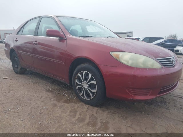 2005 TOYOTA CAMRY LE