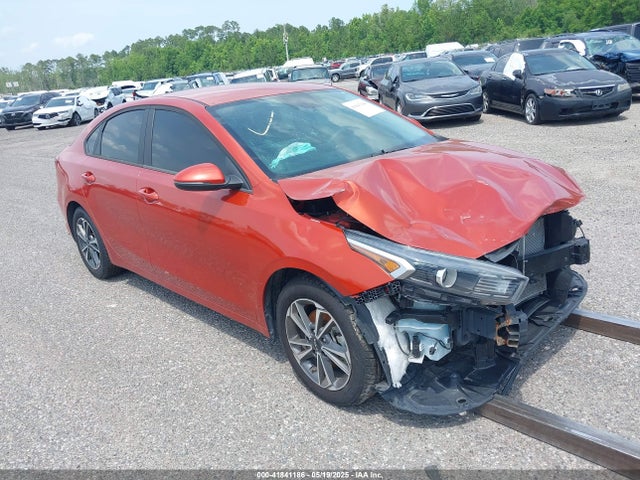 2022 KIA FORTE LXS