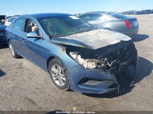 2017 HYUNDAI SONATA SE