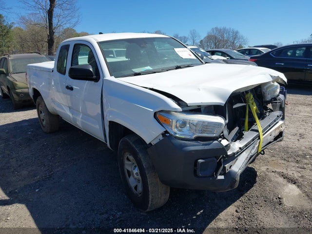 2018 TOYOTA TACOMA SR