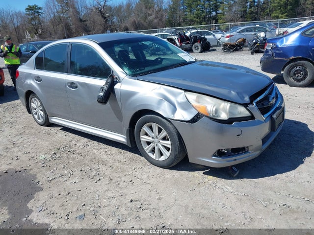 2011 SUBARU LEGACY 2.5I PREMIUM