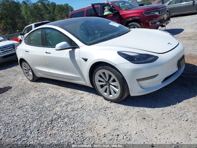 2021 TESLA MODEL 3 STANDARD RANGE PLUS REAR-WHEEL DRIVE