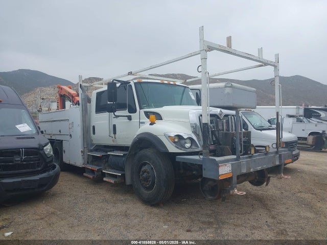 2008 INTERNATIONAL 7000 7500