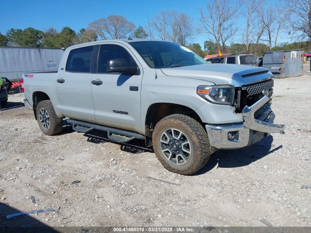 2018 TOYOTA TUNDRA SR5 5.7L V8