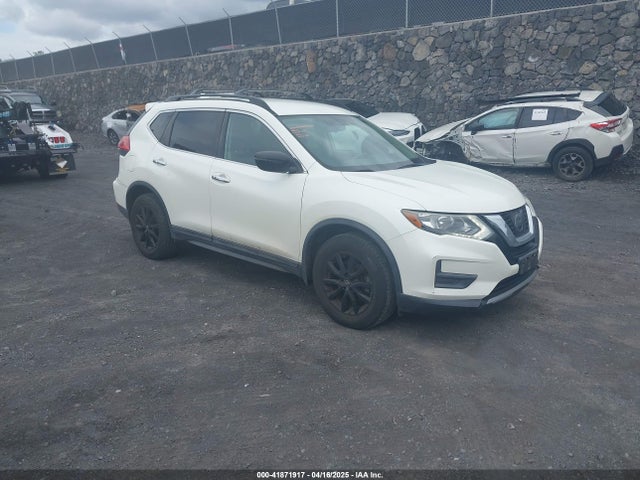 2017 NISSAN ROGUE SV