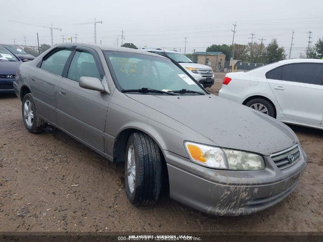 2001 TOYOTA CAMRY LE
