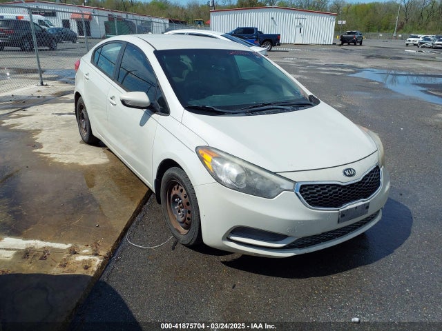 2015 KIA FORTE LX