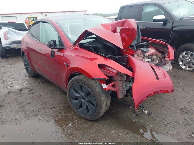 2024 TESLA MODEL Y LONG RANGE DUAL MOTOR ALL-WHEEL DRIVE/RWD