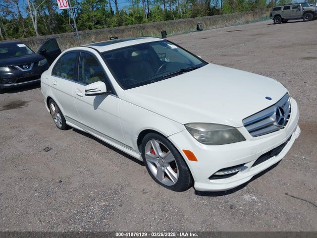 2011 MERCEDES-BENZ C 300 LUXURY/SPORT
